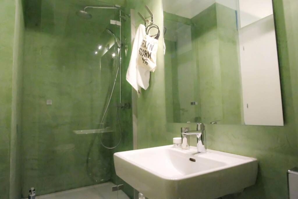 Calm And Cozy Flat With Romantic Garden Athen Eksteriør bilde